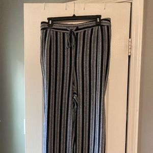 Plus size blue/white stripe linen drawstring pants with two side pockets size 3x